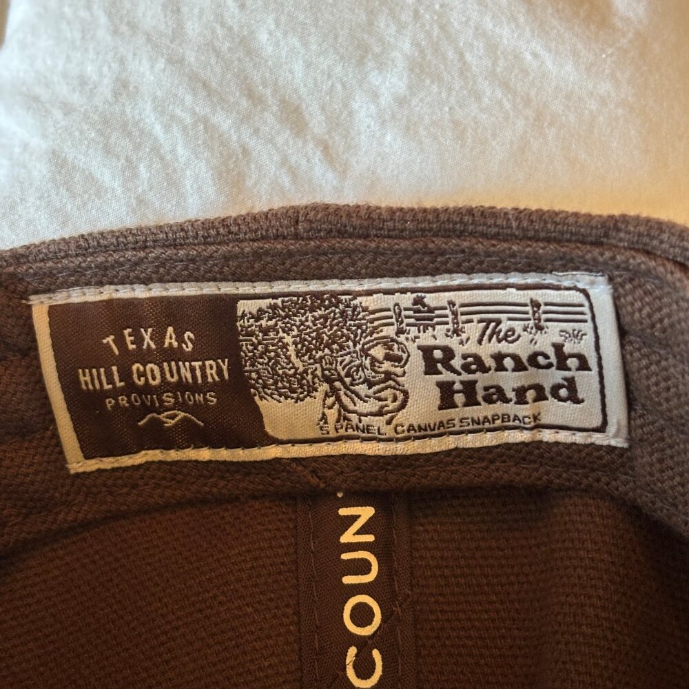 Texas Hill Country Provisions Men's Snapback Hat-Like New View 3